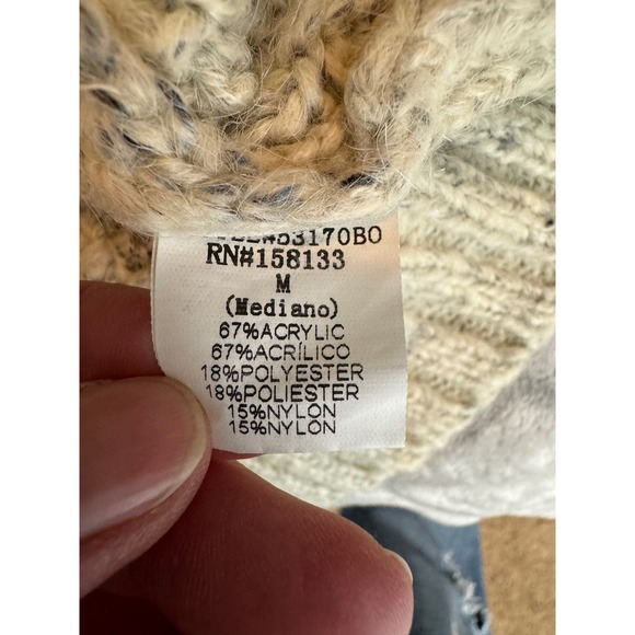 Boheme Turtleneck Sweater, Oatmeal color - Picture 3 of 4